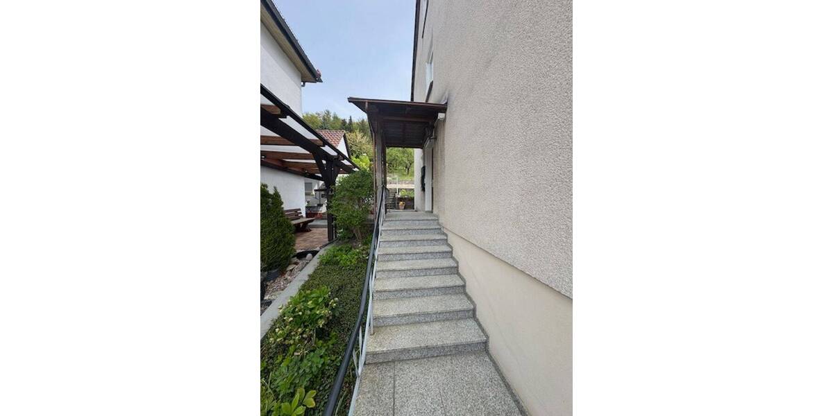 Etagenwohnung Kreiensen Kreiensen - 5 Zimmer, 112 m&sup2;, 59.000&euro; | Angebot:25666095