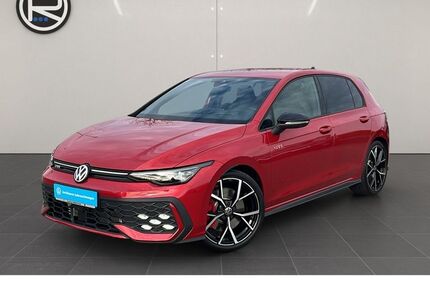 VW Golf 11.382 km 42.480 &euro; Fritzlar 34560