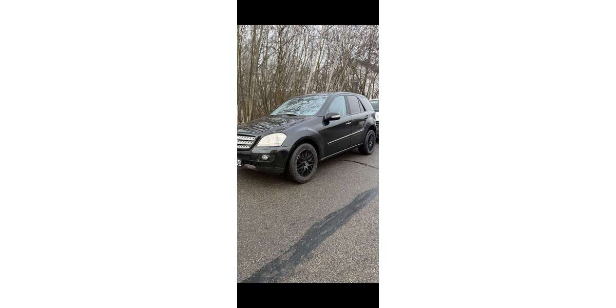 Mercedes-Benz ML 320 298.800 km 6.500 &euro; Waldkraiburg 84478