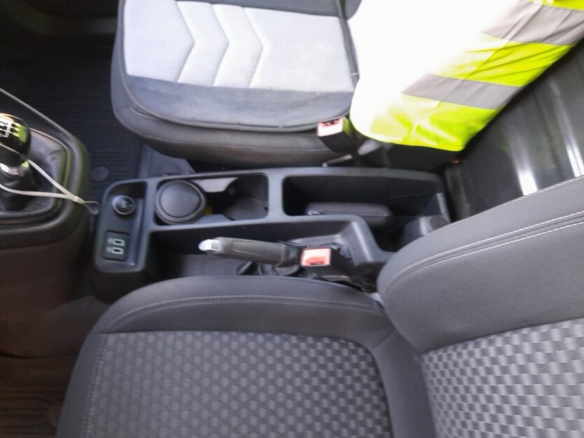 Ford Connect 92.000 km 12.800 € Bad Ems 56130