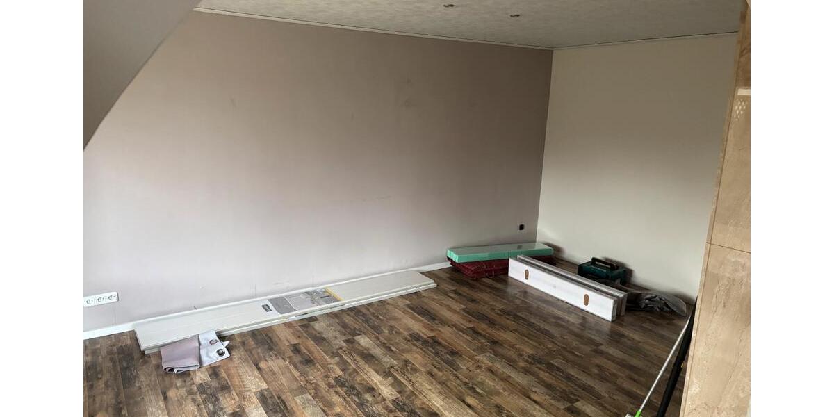 Doppelhaushälfte Montabaur - 7 Zimmer, 146 m&sup2;, 1.600&euro; | Angebot:25405916