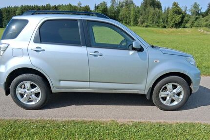 Daihatsu Terios 34.000 km 16.999 &euro; Eglfing 82436