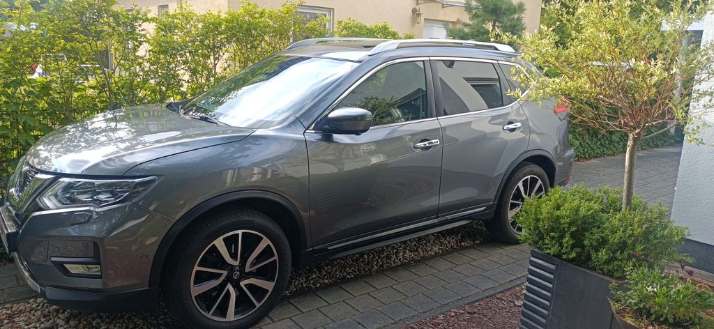 Nissan X-Trail 149.000 km 13.990 &euro; Kleinmachnow 14532