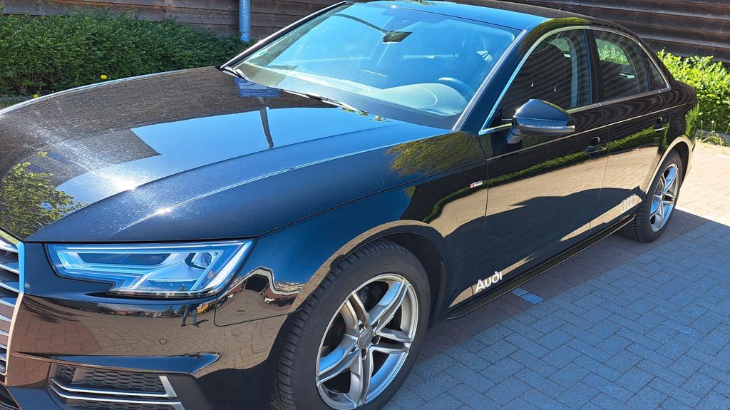 Audi A4 149.000 km 16.900 &euro; Lübeck 23558