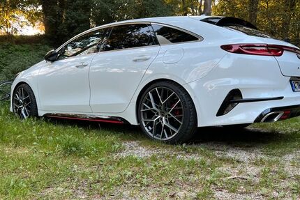 Kia pro ceed / ProCeed 65.800 km 20.700 &euro; Stoffen 86932