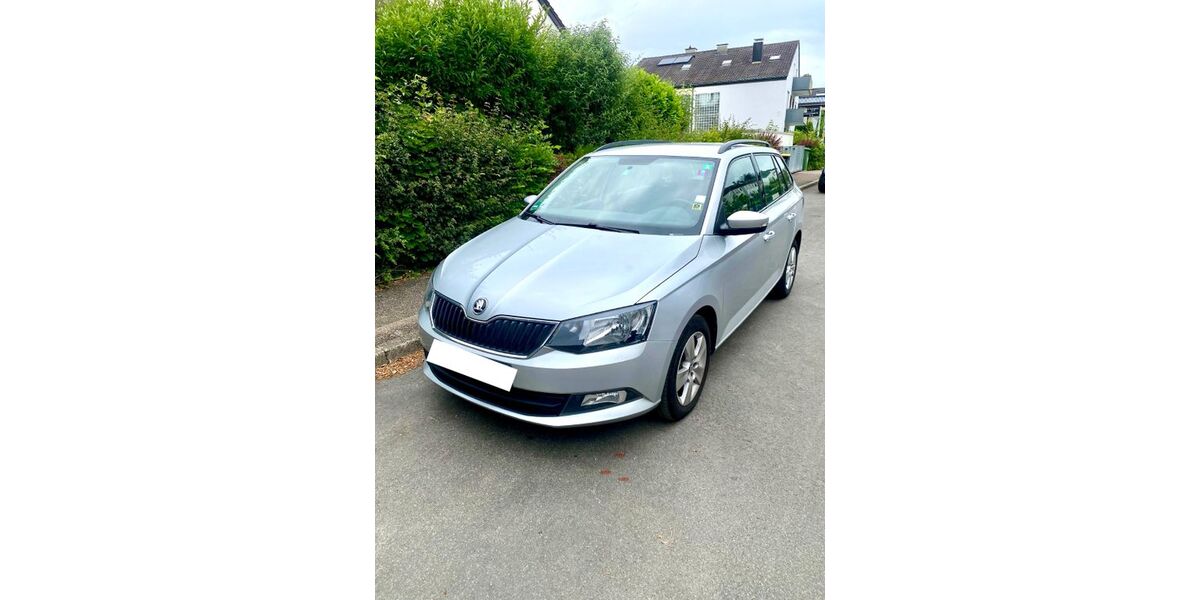 Skoda Fabia 161.166 km 6.200 &euro; Stuttgart 70469