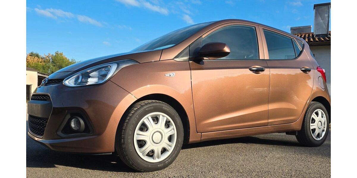 Hyundai i10 64.000 km 6.590 &euro; Münnerstadt 97702
