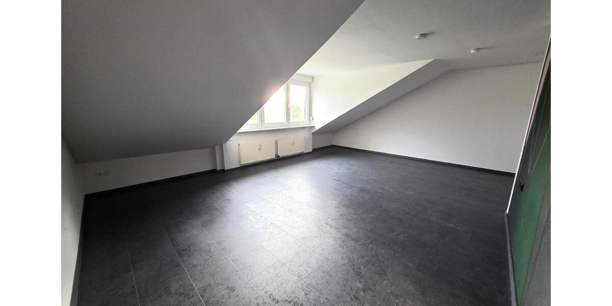 Maisonettenwohnung Swisttal - 3 Zimmer, 150 m&sup2;, 1.200&euro; | Angebot:25751670