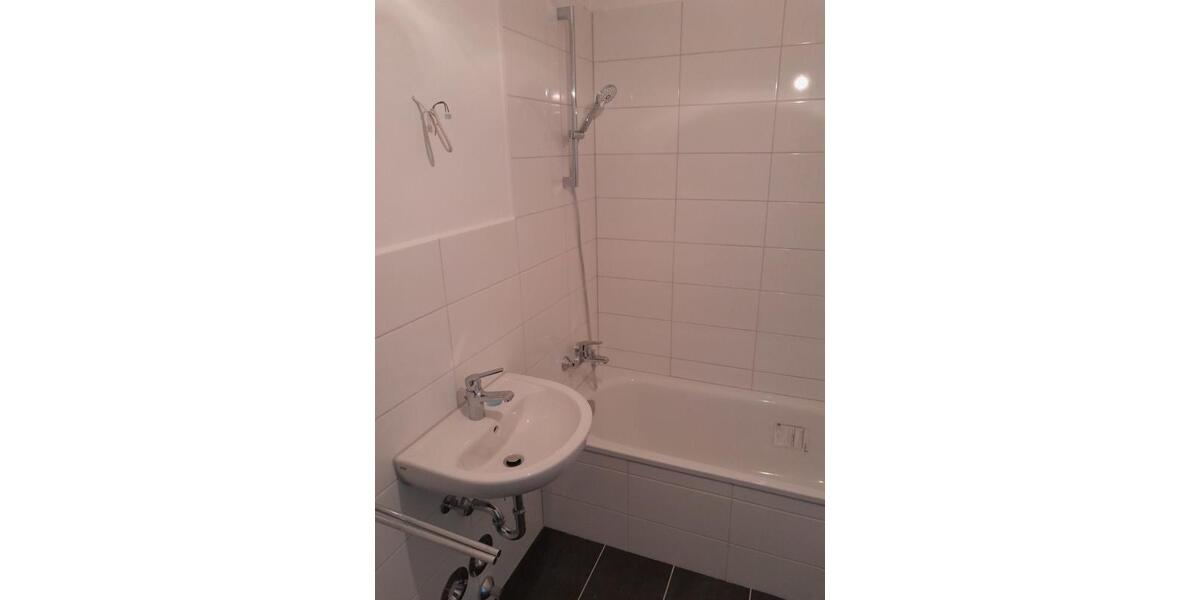 Etagenwohnung Frankfurt am Main Unterliederbach - 5 Zimmer, 114 m&sup2;, 1.501&euro; | Angebot:26170946
