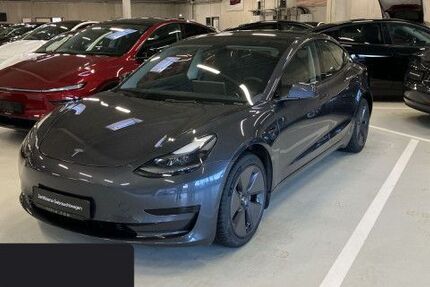 Tesla Model 3 47.492 km 24.400 &euro; Obertraubling 93083