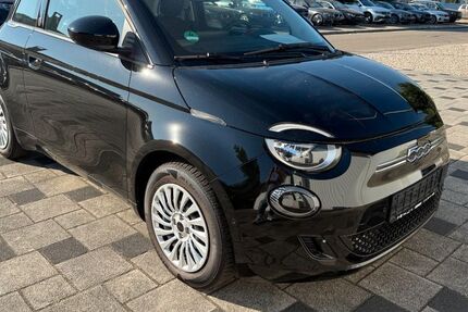 Fiat 500e 6.700 km 19.980 &euro; Schrobenhausen 86529