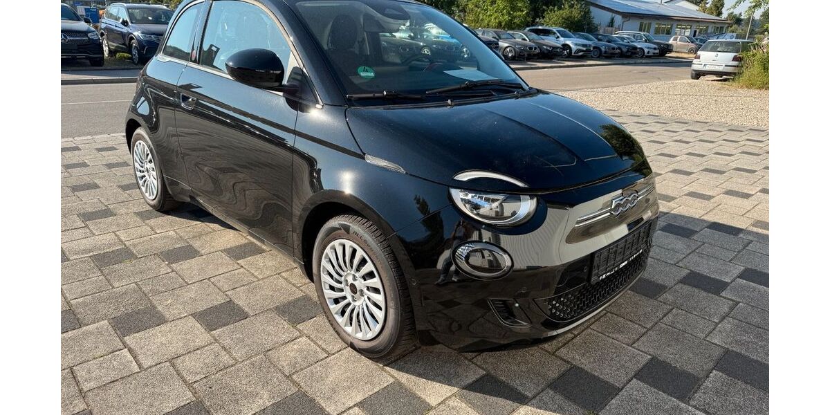 Fiat 500e 6.700 km 19.980 &euro; Schrobenhausen 86529