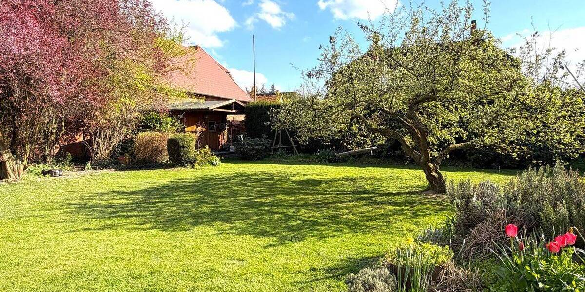 Bungalow Ronnenberg Linderte - 9 Zimmer, 328 m&sup2;, 790.000&euro; | Angebot:26434285