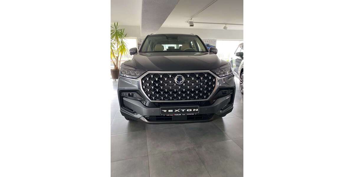 SsangYong Rexton 16.000 km 50.500 &euro; Sauldorf-Rast 88605