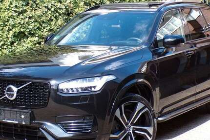 Volvo XC90 105.000 km 47.840 € Düsseldorf 40468