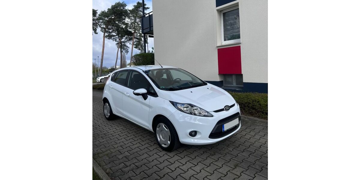 Ford Fiesta 180.000 km 3.750 &euro; Bielefeld 33602