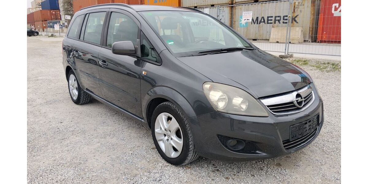 Opel Zafira 132.000 km 2.750 &euro; München 81827