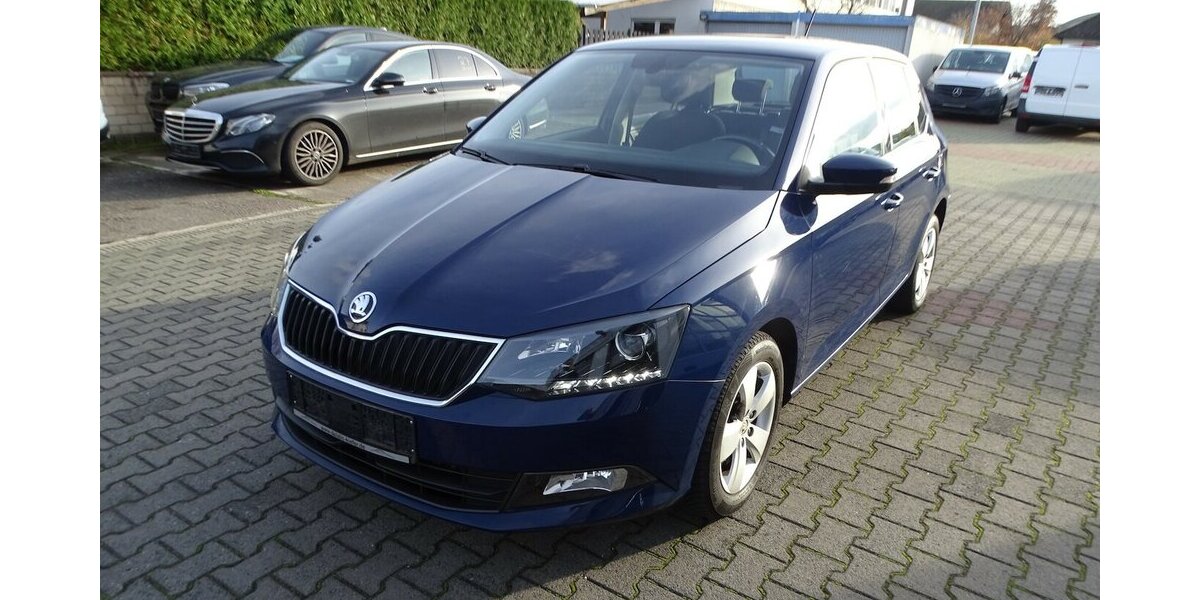 Skoda Fabia 1,2l TSI Style, DSG, Klima, Sitzheizung 44.854 km 11.990 &euro; Rodgau 63110
