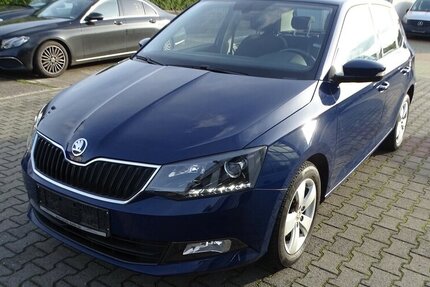 Skoda Fabia 1,2l TSI Style, DSG, Klima, Sitzheizung 44.854 km 12.490 &euro; Rodgau 63110