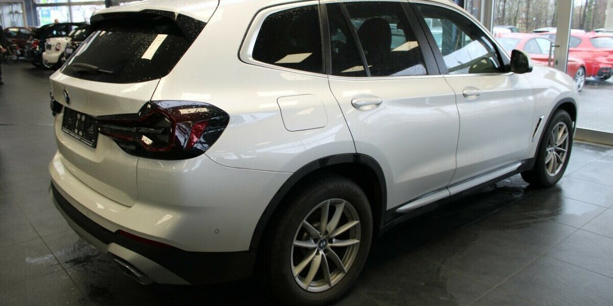 BMW X3 xDrive30i Aut. 21.870 km 41.480 &euro; Euskirchen 53881