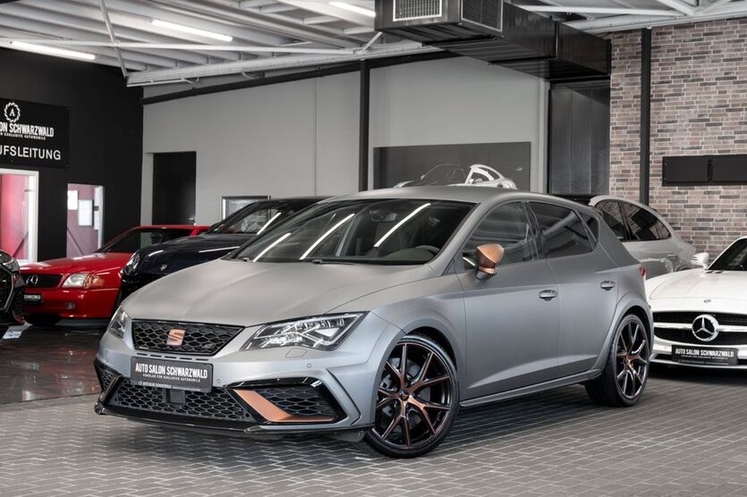 Cupra Leon 64.230 km 35.990 € Trossingen 78647