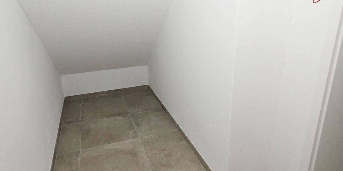 Etagenwohnung Wiesmoor Wiesederfehn - 3 Zimmer, 93 m&sup2;, 1.030&euro; | Angebot:25938374