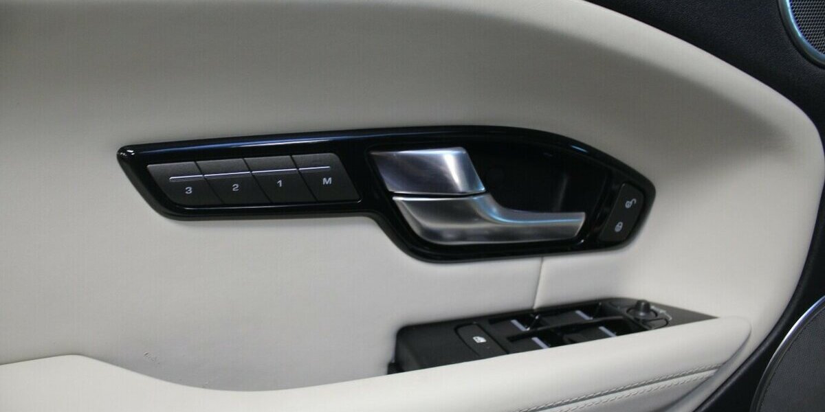 Land Rover Range Rover Evoque 2.0 SI4 HSE Dynamic 65.380 km 23.980 &euro; Euskirchen 53881