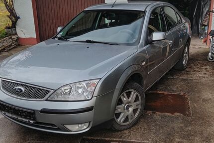 Ford Mondeo 212.285 km 600 &euro; Nassenfels 85128