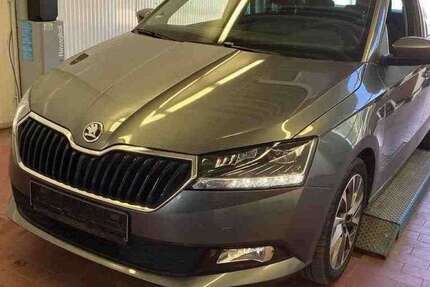 Skoda Fabia 66.112 km 16.240 € Schloß-Holte-Stukenbrock 33758