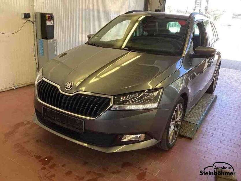 Skoda Fabia 66.112 km 16.240 € Schloß-Holte-Stukenbrock 33758
