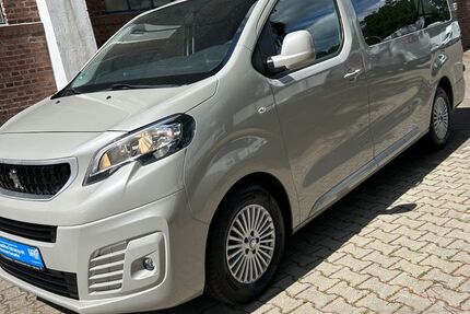 Peugeot Traveller 88.921 km 16.890 &euro; Köln 51069