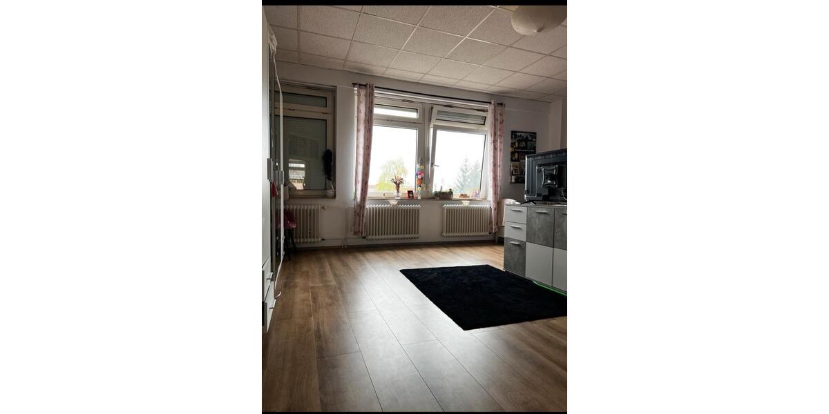 Etagenwohnung Elze - 4 Zimmer, 150 m&sup2;, 1.350&euro; | Angebot:26412739