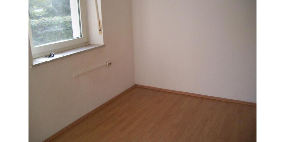 Mehrfamilienhaus, Wohnhaus Bad Berneck im Fichtelgebirge - 6 Zimmer, 162 m&sup2;, 199.500&euro; | Angebot:26439747