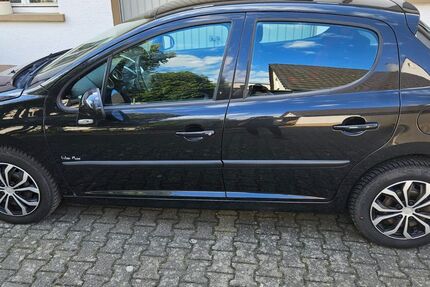 Peugeot 207 177.000 km 2.600 &euro; Neuenburg 79395