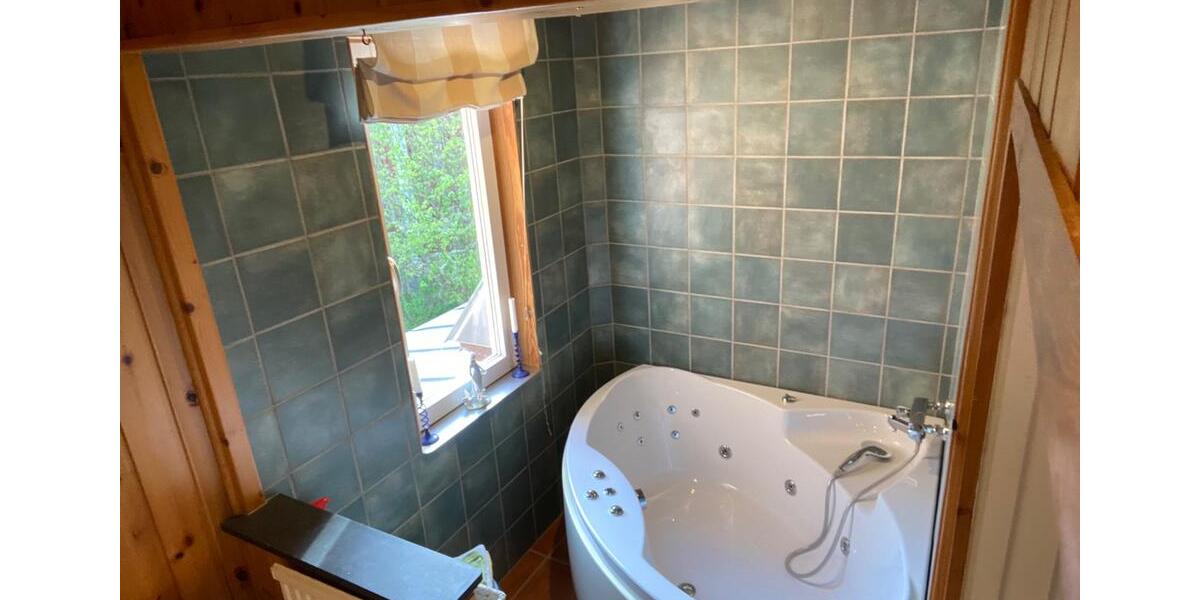 Einfamilienhaus Drelsdorf - 9 Zimmer, 280 m&sup2;, 195.000&euro; | Angebot:26857961