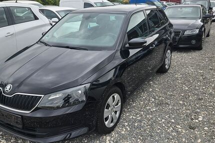Skoda Fabia 137.000 km 6.490 € Reutlingen 72766