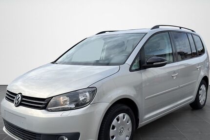 VW Touran 187.500 km 7.499 &euro; Valley , Landkreis Miesbach 83626