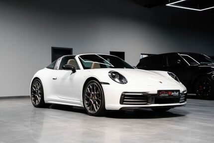 Porsche 992 64.000 km 139.950 &euro; Calw 75365