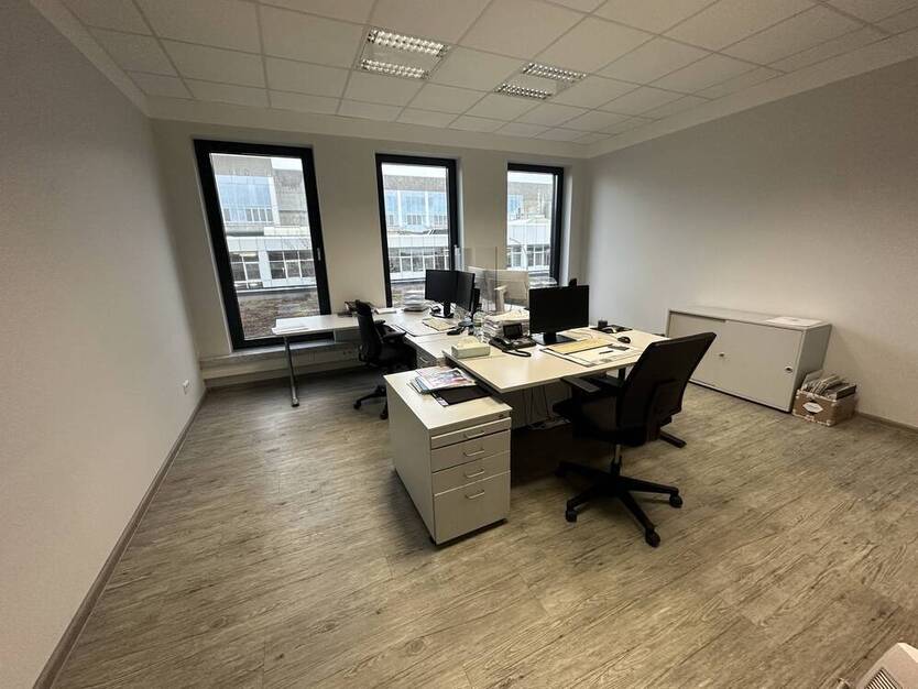 ***VERKAUFT*** Bürogebäude mit Lagerfläche in der Kernstadt