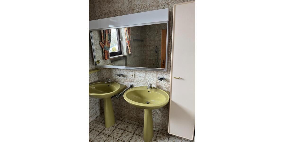 Einfamilienhaus Eichendorf - 6 Zimmer, 140 m&sup2;, 1.100&euro; | Angebot:24555147