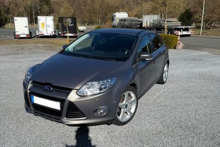 Ford Focus 170.000 km 6.200 &euro; Langenselbold 63505