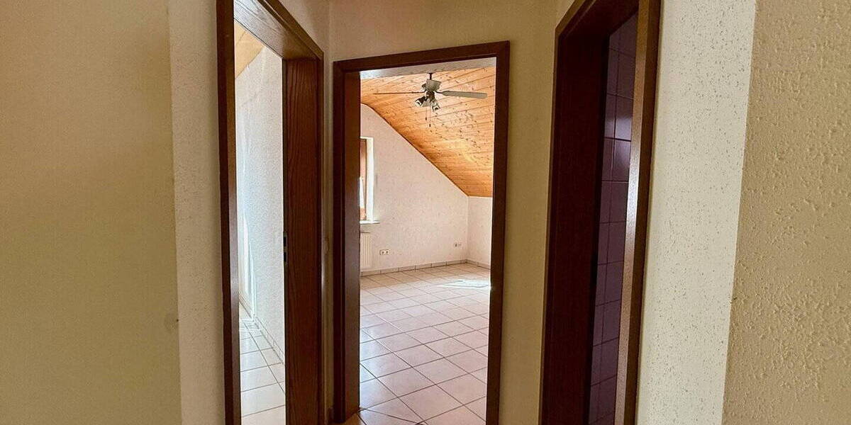 Einfamilienhaus Burbach Holzhausen - 8 Zimmer, 130 m&sup2;, 319.000&euro; | Angebot:26790503