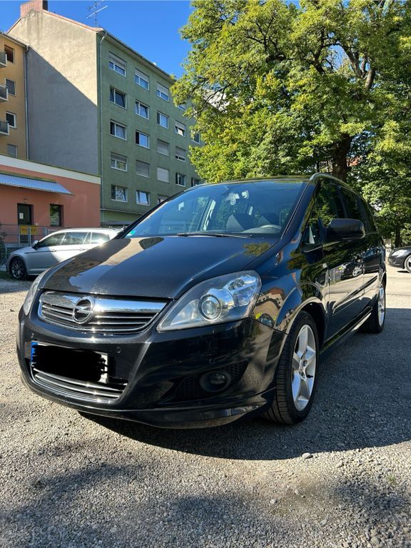 Opel Zafira 125.000 km 8.000 € München 80807