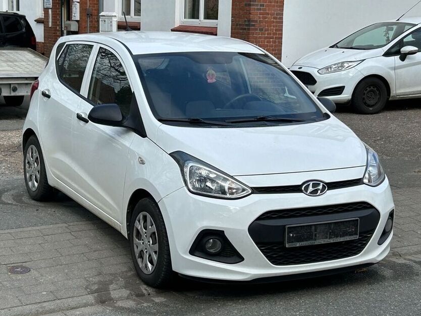 i10