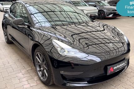 Tesla Model 3 90.452 km 31.490 &euro; Ludwigsfelde (bei Berlin) 14974