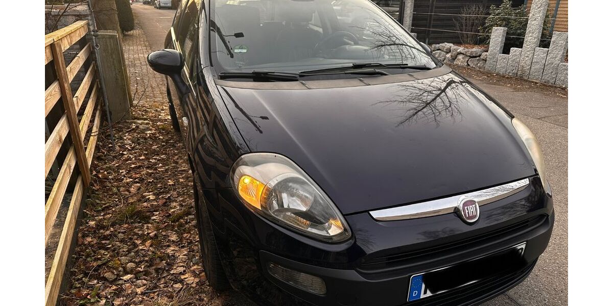 Fiat Punto 117.000 km 2.999 &euro; Germering 82110