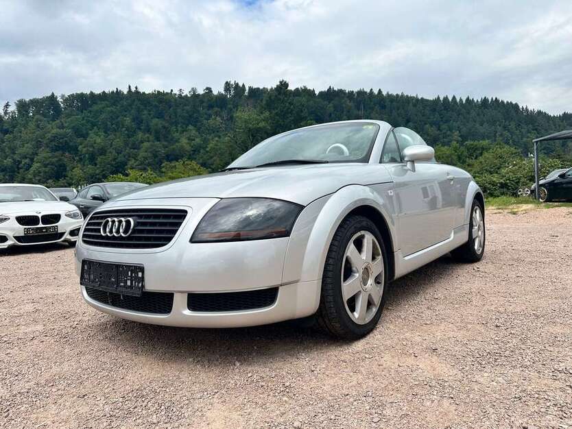 TT