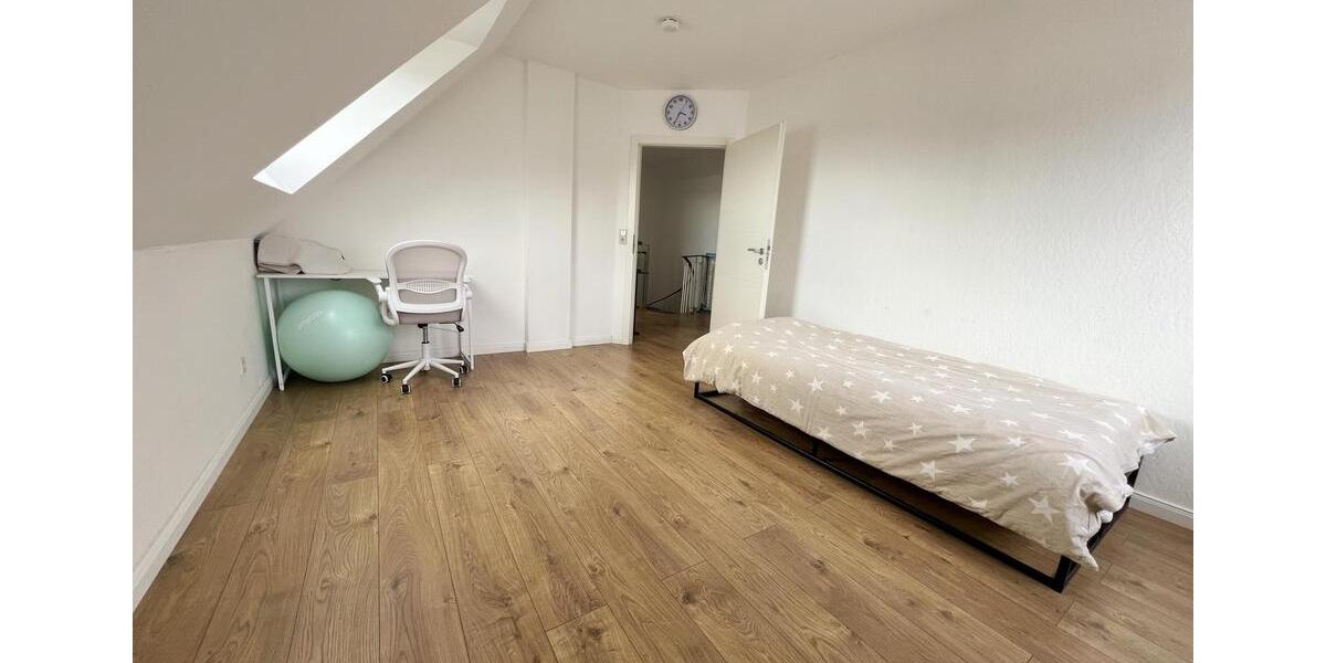 Maisonettenwohnung Lohmar - 4 Zimmer, 100 m&sup2;, 995&euro; | Angebot:26268636