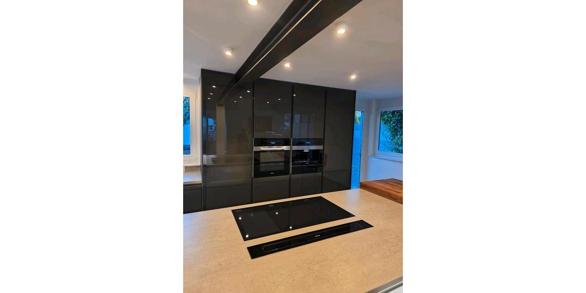 Doppelhaushälfte Weinstadt - 8 Zimmer, 220 m&sup2;, 1.490.000&euro; | Angebot:26232326