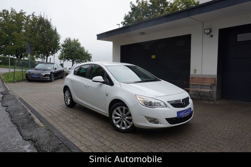 Opel Astra 168.000 km 4.999 € Owen 73277